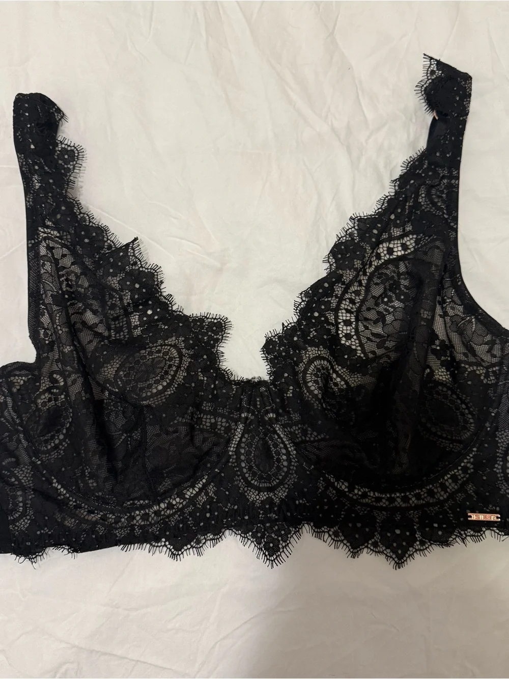 46C Figleaves Curve Lace Black Bra with High Apex